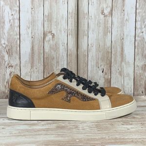 Frye Ivy Logo Patch Low Brown Casual Canvas Brown Women's Size 8 M.